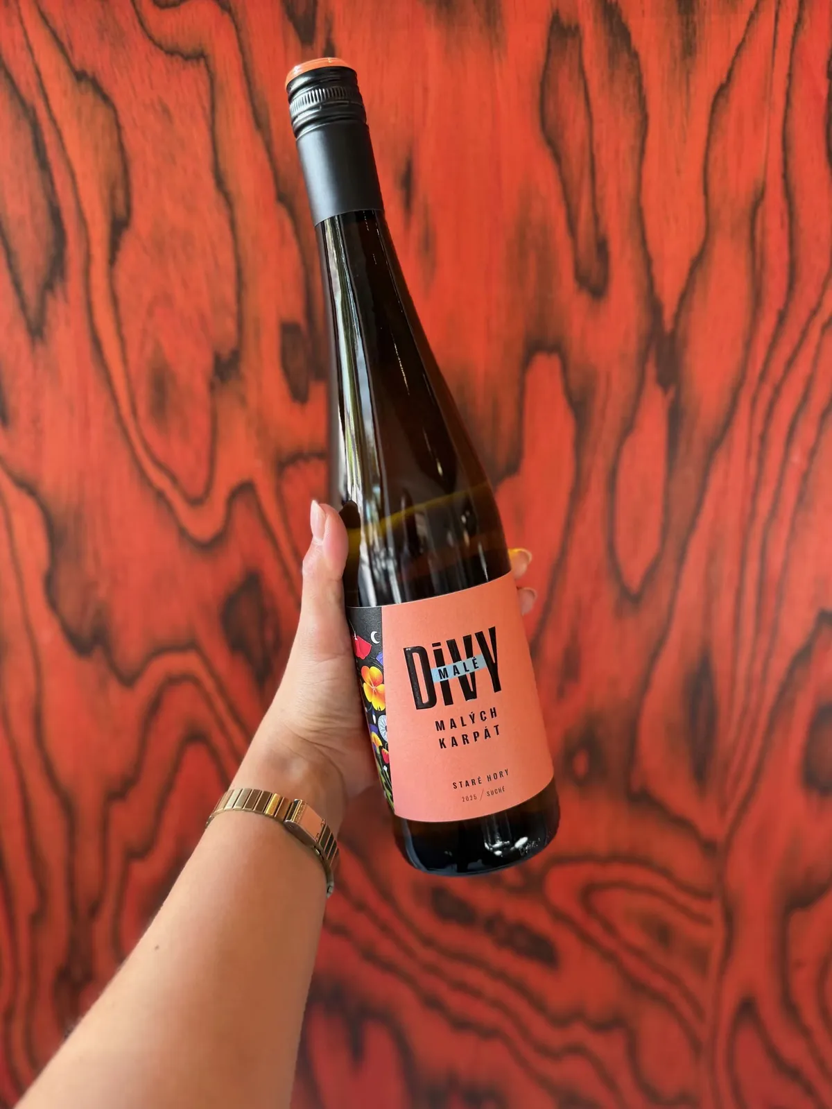 Staré Hory 2025, biele suché / cuvée odrôd Rizlingu rýnskeho a Silvánske zelené 750ml - fľ